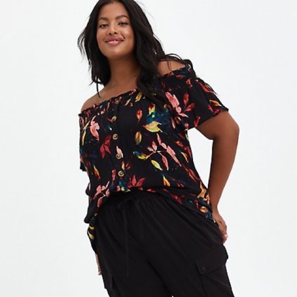 NWT Torrid Smocked Cold Shoulder Top - Gauze Leaf Black Blouse Plus Sz 2X 18/20